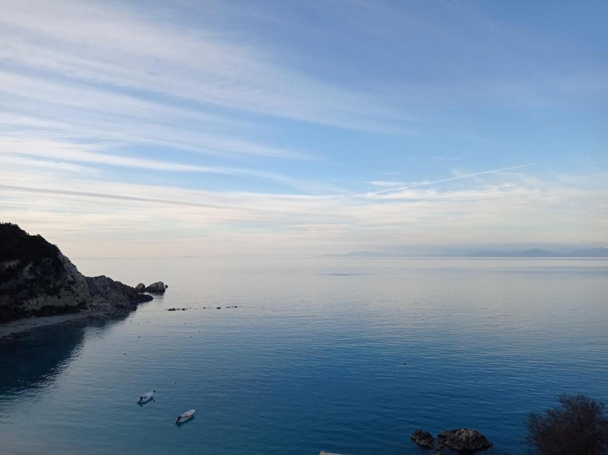 Ostria Πανσιόν Άγιος Νικήτας