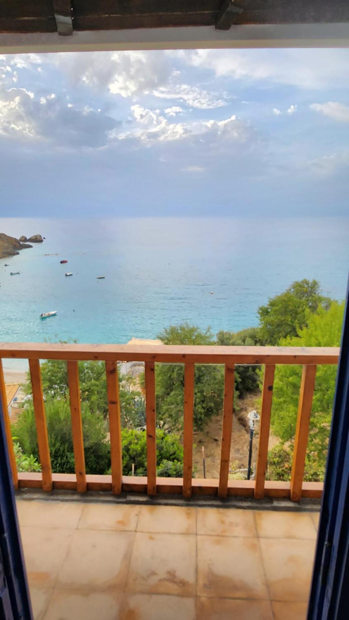 Πανσιόν Ostria