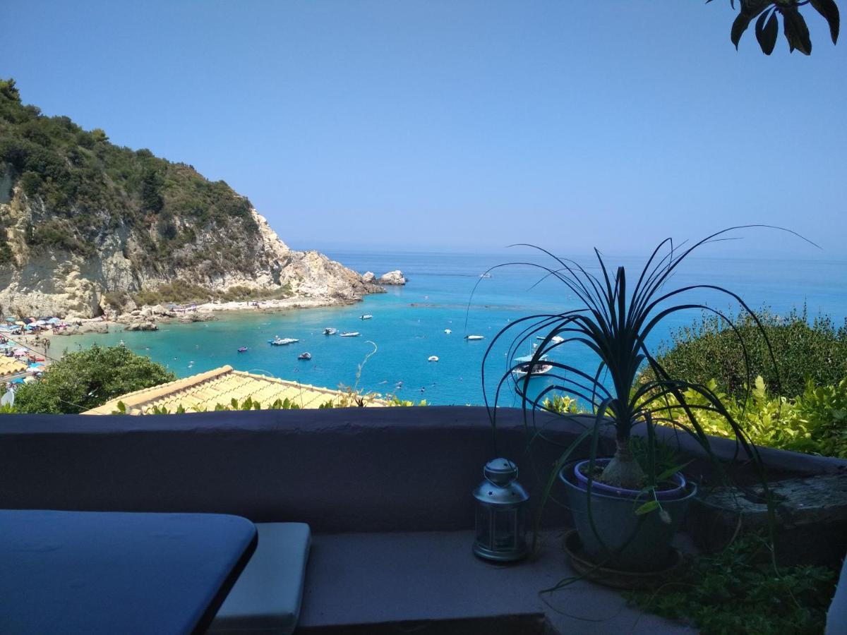 Ostria Πανσιόν Άγιος Νικήτας